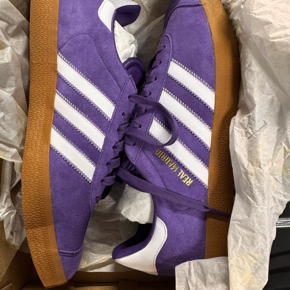Adidas Gazelle Terrace Blue and White - Picture 1 of 6